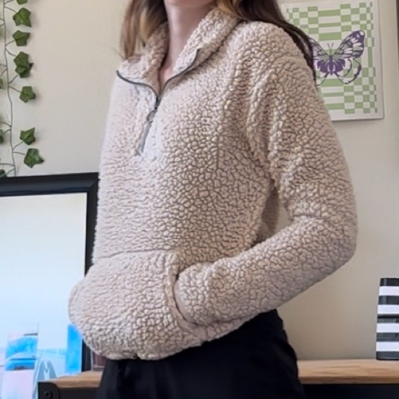 sherpa zip up sweater - Picture 5 of 5